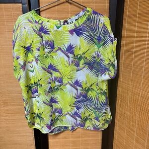 JLO JENNIFER LOPEZ BIRD OF PARADISE TOP - CAP SLEEVE